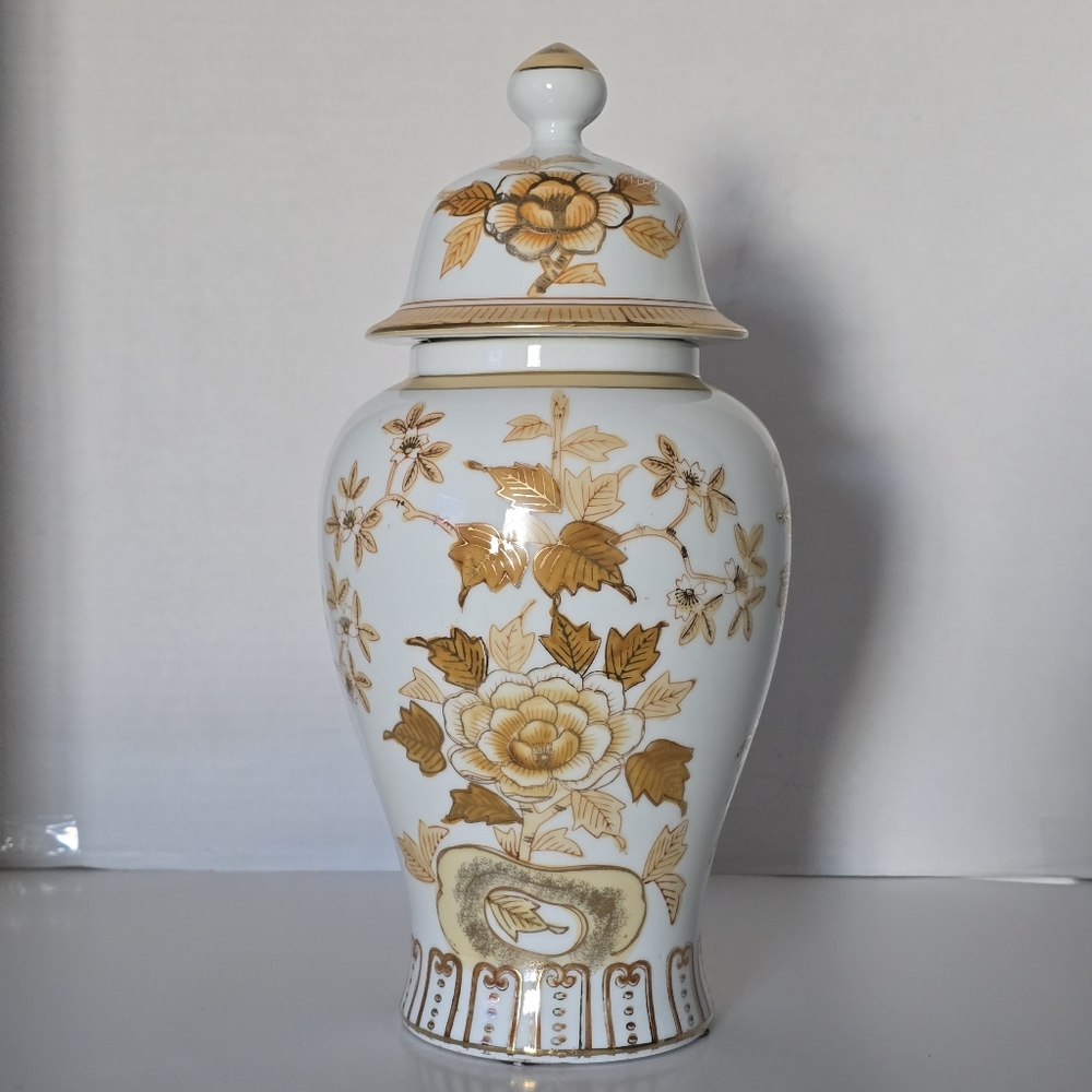 Vintage Andrea by Sadek Porcelain Japanese Gold/Yellow Chinoiserie LG Ginger Jar